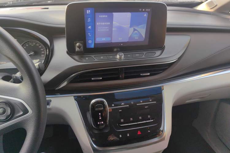 Used Buick GL8 2020 Land Cruiser Executive Class 652T Comfort Model