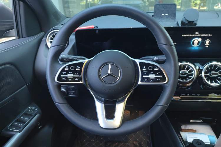 Used Mercedes-Benz EQA 2023 EQA 260