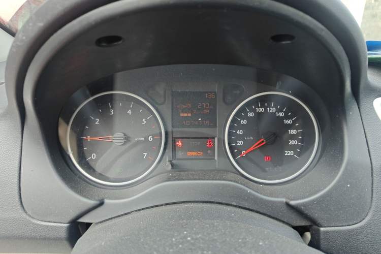 Used Dongfeng Aeolus L60 2015 1.8L Manual New Enjoyment Version
