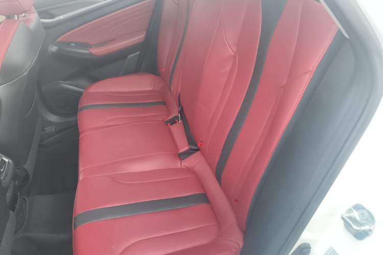 Used Changan Eado 2021 PLUS Blue Whale NE 1.4T GDI DCT Prestige Model
