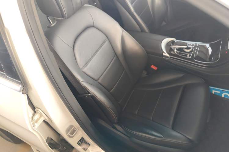 Used Mercedes-Benz GLC 2016 GLC 260 4MATIC Dynamic Edition
