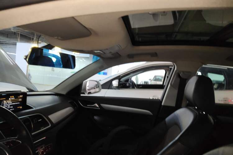 Used Audi Q3 2018 30th Anniversary Edition 30 TFSI Fashion Model