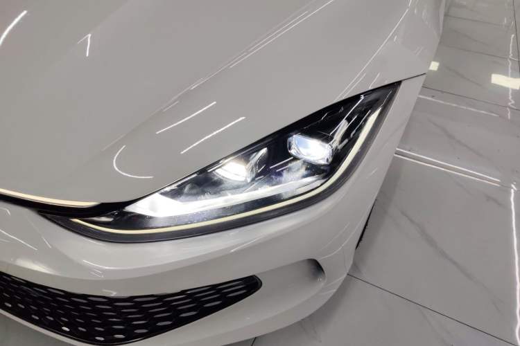 Used Volkswagen Lamando 2023 Lavida L 280TSI DSG Cool & Spicy Edition
