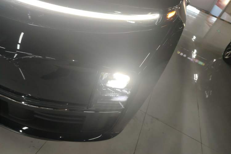 Used Li Auto L7 2023 Air model
