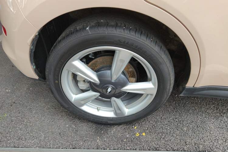 Used ORA Good Cat 2023 401 km Standard Range Luxury Version Lithium Iron Phosphate
