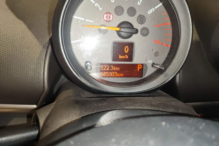 Used  Countryman 2014 1.6L COOPER Fun
