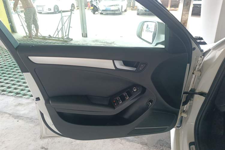 Used Audi A4L 2015 45 TFSI quattro Individual Sport Edition
