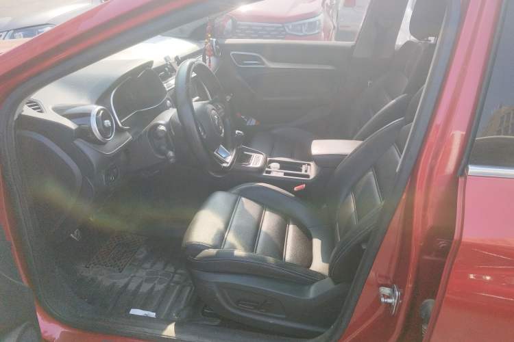 Used MG 6 2017 20T Manual Luxury Smart Connect Version China V Standard
