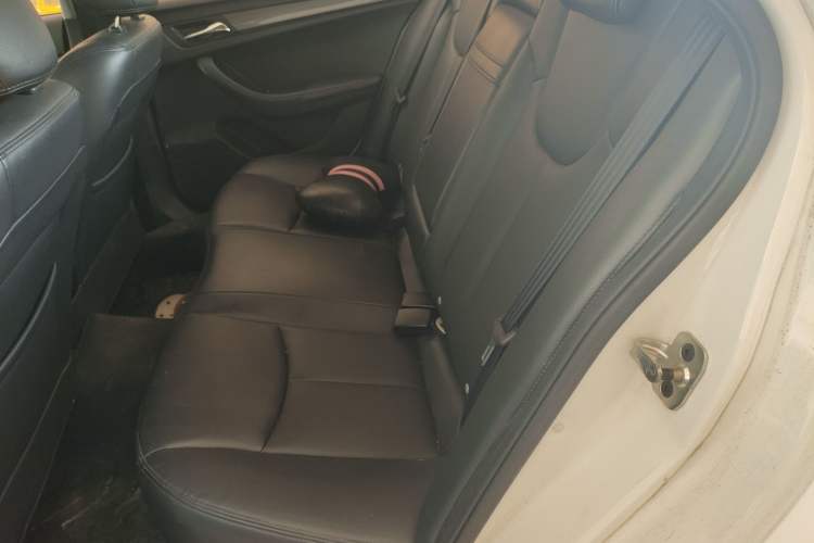 Used Roewe 360 2015 1.5L Automatic Luxury Edition
