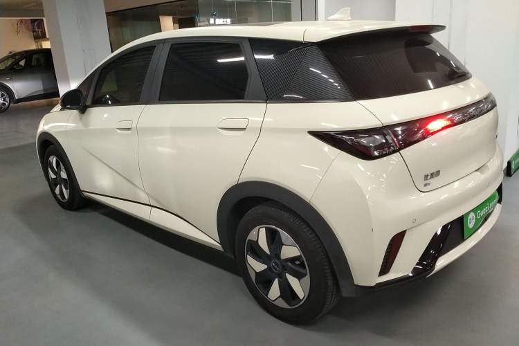 Used BYD Dolphin 2024 Honor Edition 420km Fashion Version
