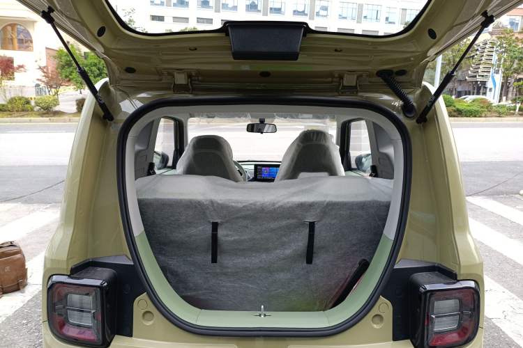 Used  Panda 2025 210km Panda Rider
