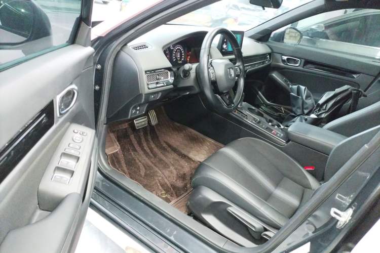 Used Honda Civic 2022 240TURBO CVT Dynamic Edition