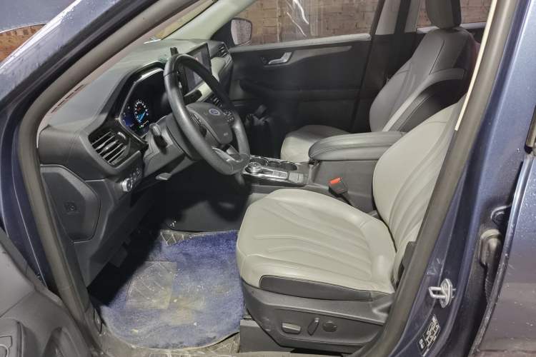 Used Ford Escape 2020 EcoBoost 245 Two-Wheel-Drive Comfort Edition