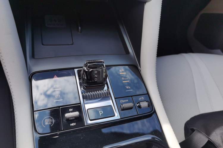 Used BYD Song PLUS New Energy 2025 DM-i Intelligent Driving 160KM Flagship Model
