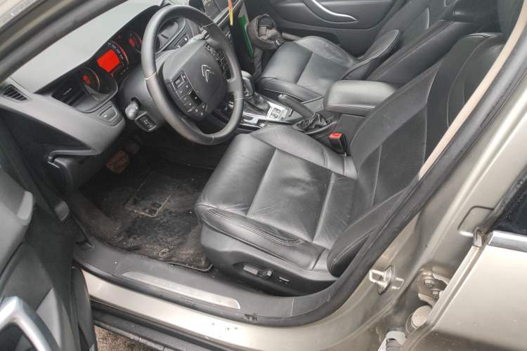 Used Citroen C5 2014 2.0L Automatic Luxury Edition