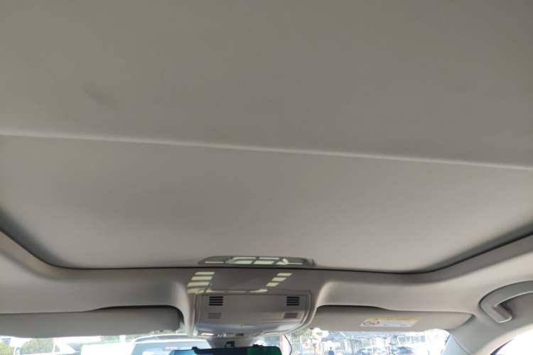 Used Volkswagen Bora 2023 300TSI DSG Prestige Edition
