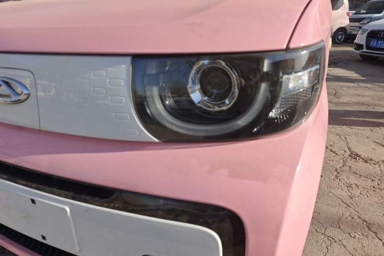 Used Chery QQ Ice Cream 2022 Taohuanxi Fragrant Peach Model
