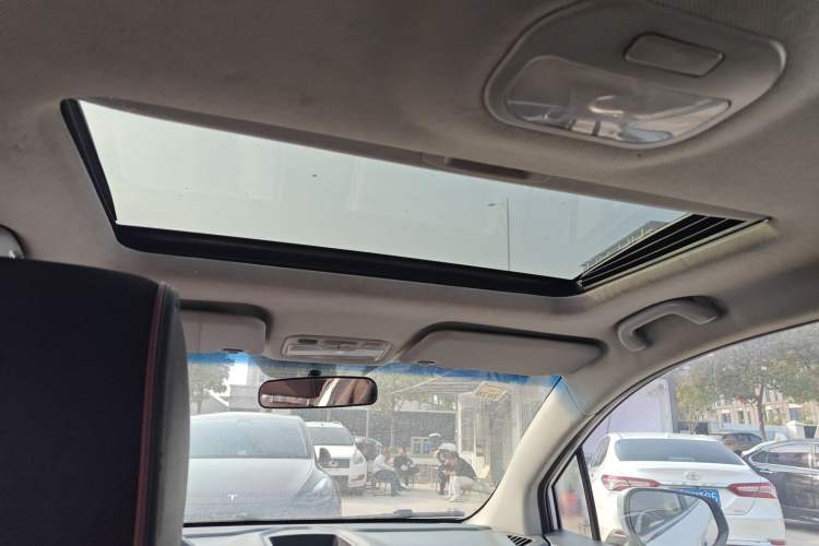 Used  Refine S3 2016 1.5L CVT Luxury Smart Version
