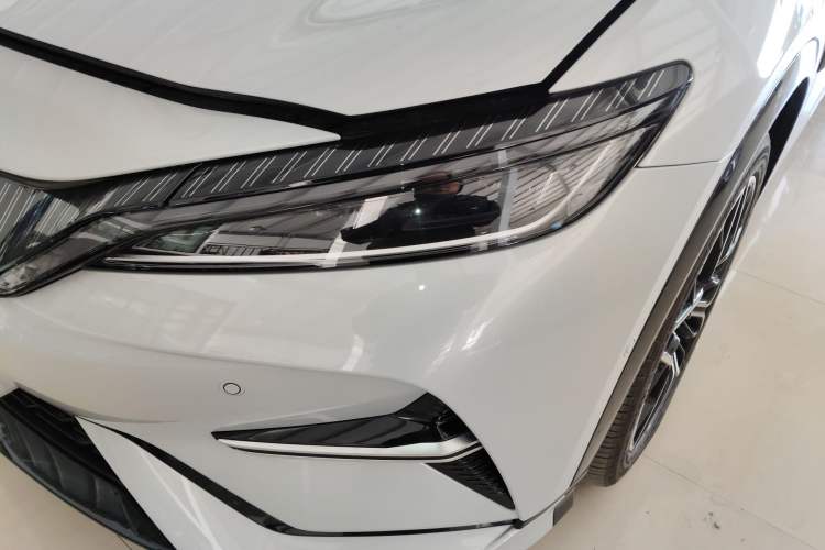 Used BYD Song L EV 2025 Intelligent Driving Version 602 km Range LiDAR-equipped All-Wheel-Drive Type