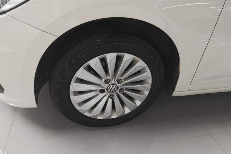 Used Volkswagen Lavida 2019 1.5L Automatic Comfort Edition China VI Standard