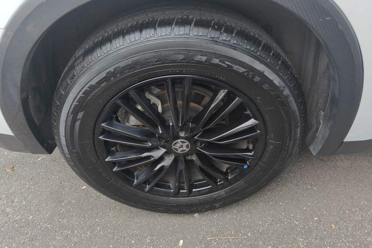 Used Venucia V 2021 260T Idol Edition