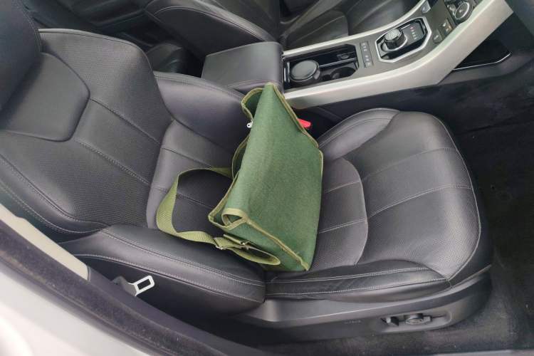 Used Land Rover Range Rover Evoque 2017 2.0T SE PLUS Smart Enjoyment Edition