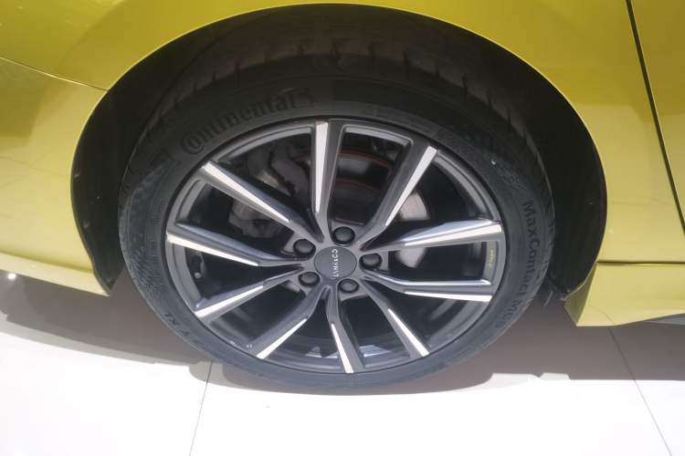 Used Lynk & Co 03 2021 03+ 2.0TD Automatic Wind-Chasing Edition
