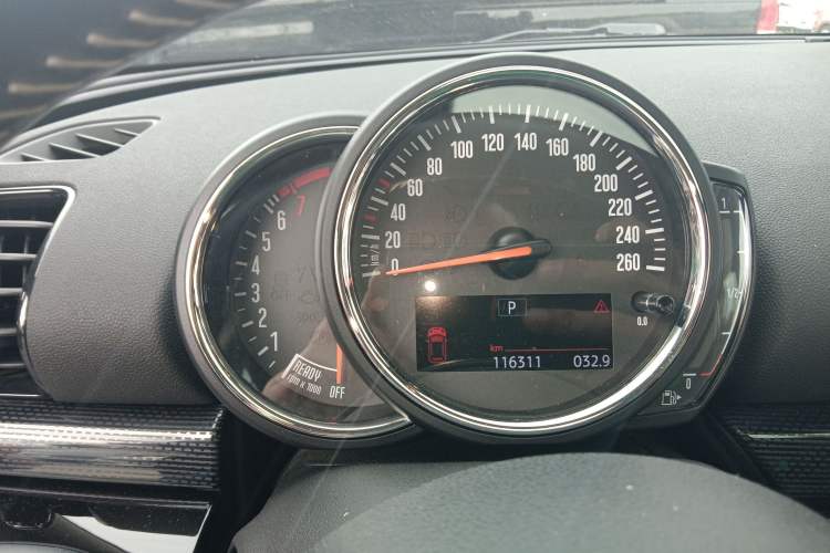 Used  Clubman 2018 1.5T COOPER Artist
