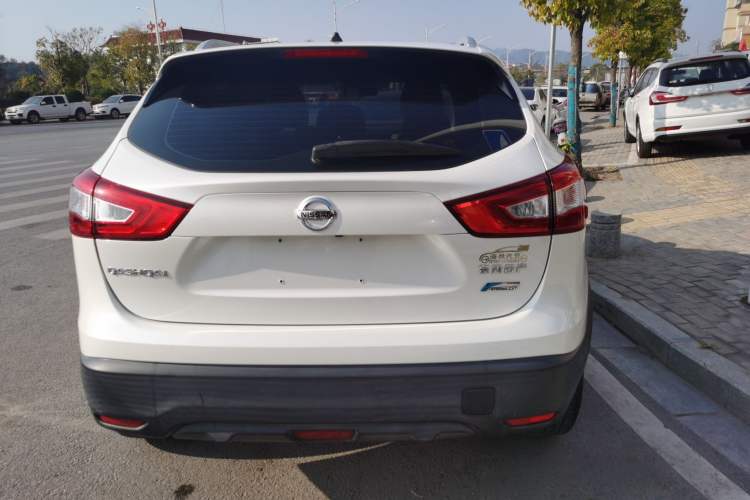 Used Nissan Qashqai 2017 2.0L CVT Smart Enjoyment Version China VI Standard