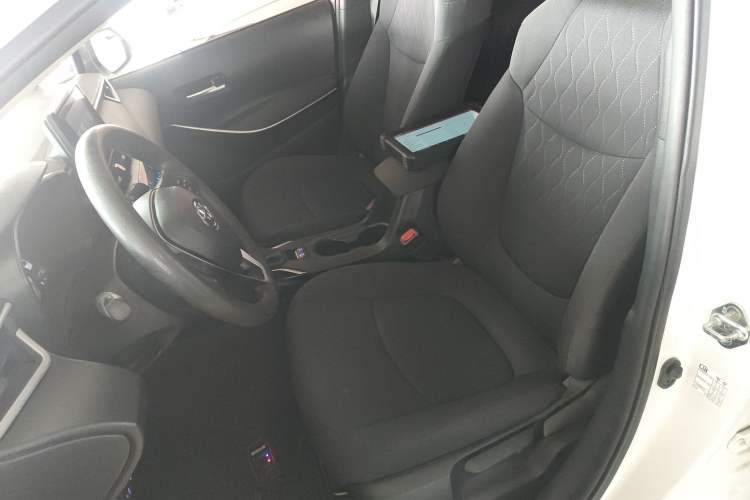 Used Toyota Corolla 2022 Dual-Motor 1.8L E-CVT Pioneer Edition
