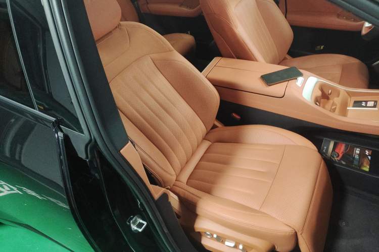 Used ONVO L60 2024 60 kWh Rear-Drive Version
