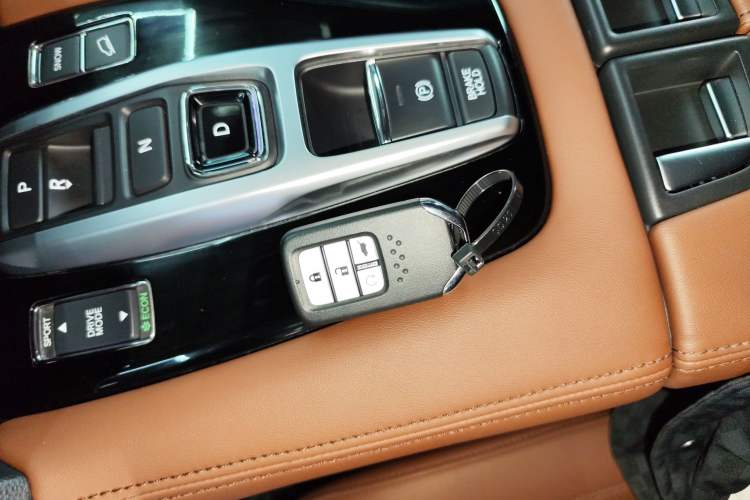 Used Honda UR-V 2020 370TURBO Four-Wheel Drive Premium Edition
