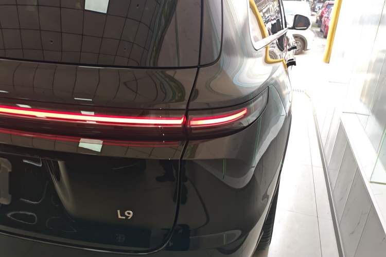 Used Li Auto L9 2023 Pro Model
