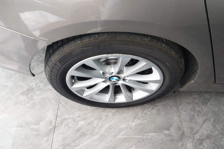 Used BMW 3 Series GT 2016 320i Fashion Model
