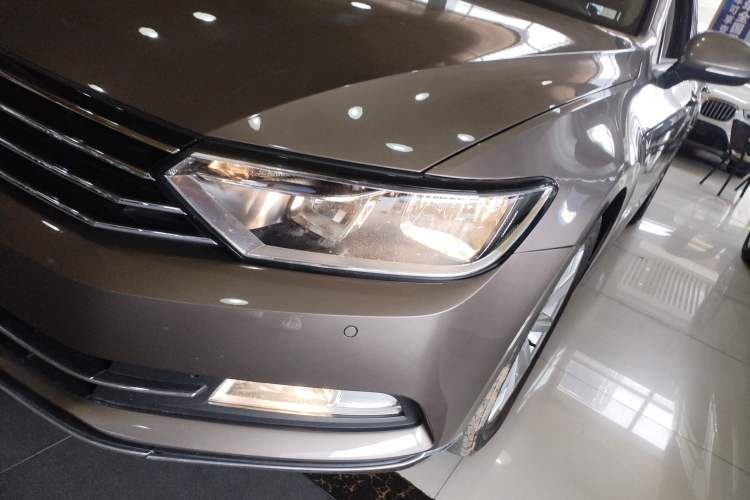 Used Volkswagen Magotan 2018 330TSI DSG Advanced Model
