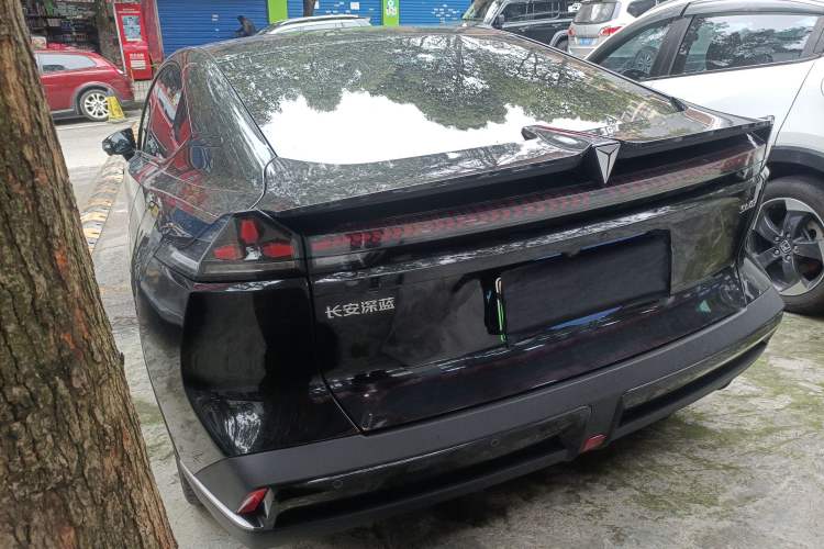 Used  SL03 2023 200Max Range-Extended Version
