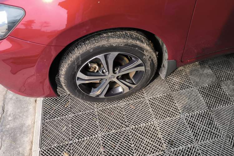 Used Nissan Tiida 2016 1.6L CVT Smart Drive Edition
