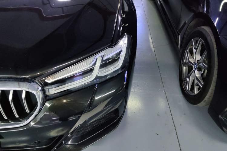 Used BMW 5 Series 2022 Second Facelift 525Li M Sport Package
