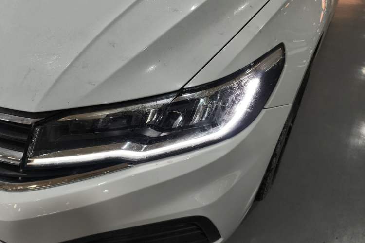 Used Volkswagen Bora 2021 1.5L Manual Fashion Smart Connect Edition
