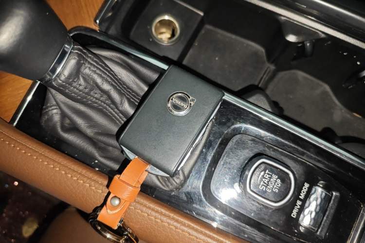 Used Volvo S90 2020 T5 Zhiyi Luxury Edition
