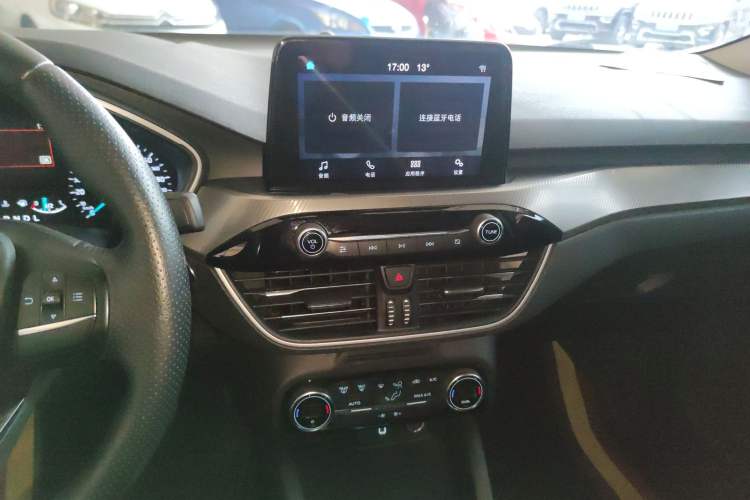 Used Ford Focus 2019 Sedan EcoBoost 125 Automatic Trendy Model China V Standard
