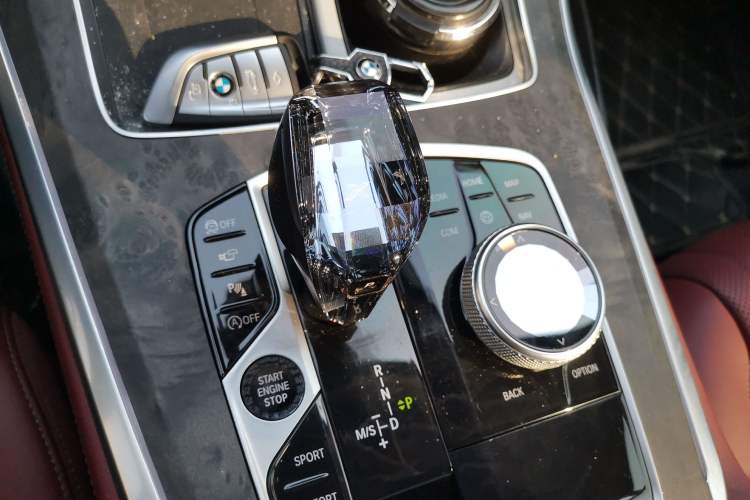 Used BMW X5 2022 xDrive 30Li Luxury M Sport Package
