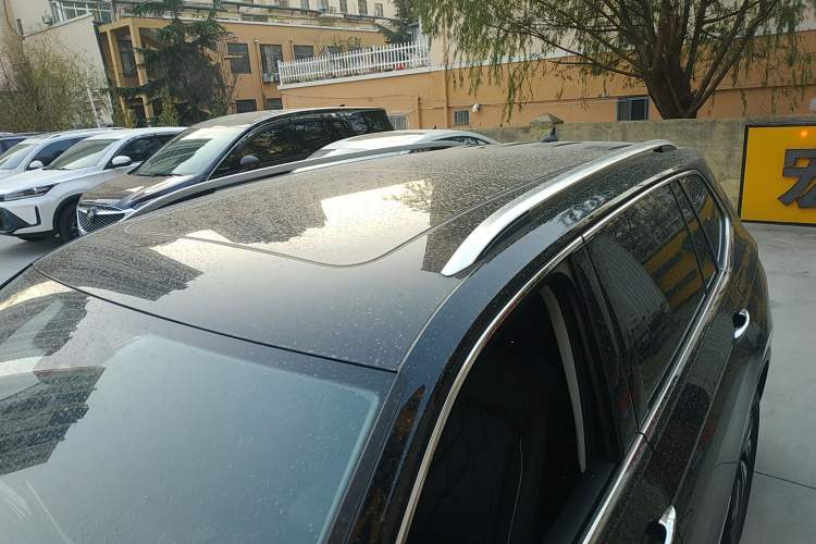 Used Volkswagen Tiguan L 2022 330TSI Automatic Two-Wheel Drive Smart Edition
