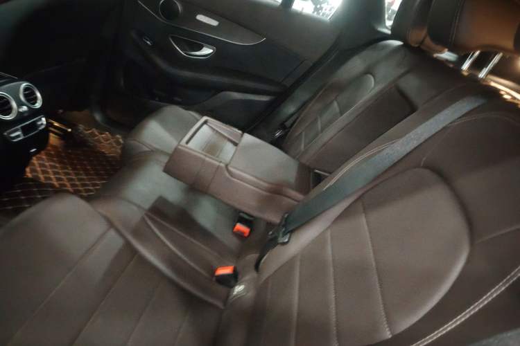 Used Mercedes-Benz GLC 2021 GLC 260 L 4MATIC Luxury Model
