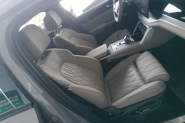 Used BYD Tang New Energy 2025 Intelligent Driving Version DM-i 115KM Flagship Edition
