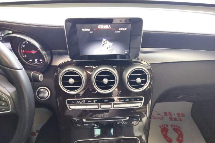 Used Mercedes-Benz GLC 2019 GLC 260 L 4MATIC Luxury Model