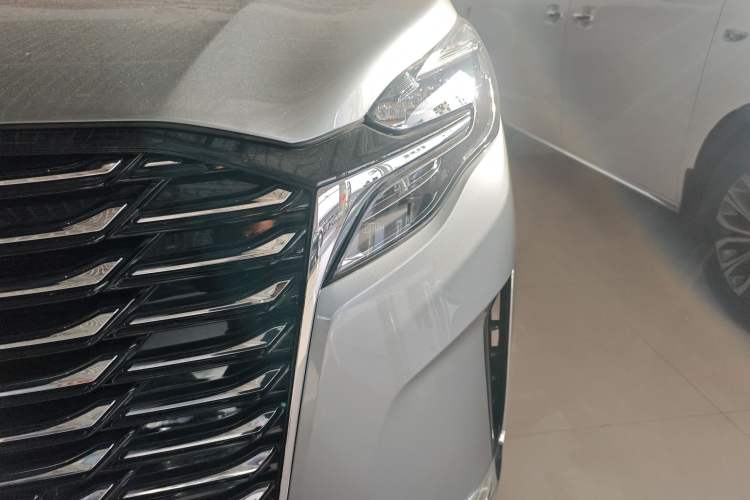 Used Buick GL8 2023 ES Lu Zun Comfort Model
