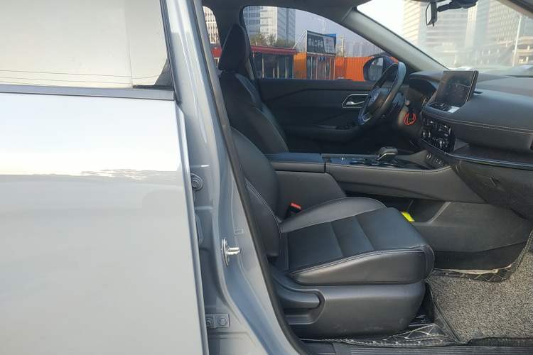 Used Nissan X-Trail 2021 VC-Turbo 300 CVT 2WD Luxury Edition