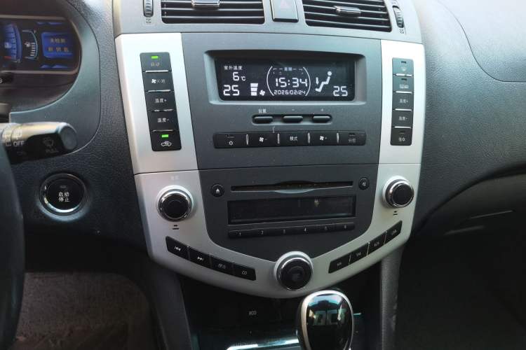 Used BYD S6 2014 2.4L Automatic Luxury Version 5 Seats