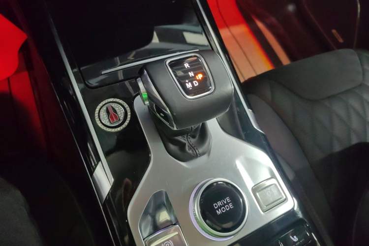 Used Hongqi HS5 2019 2.0T Smart Connect Flagship All-Wheel-Drive Version
